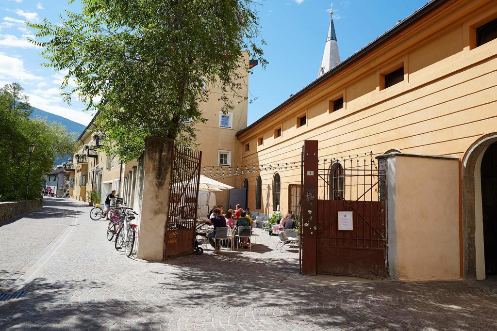 Alter Schlachthof Бресаноне Екстериор снимка